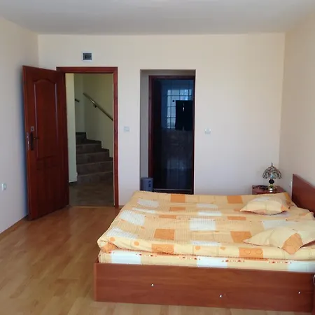 Guest house Taraleja Balchik