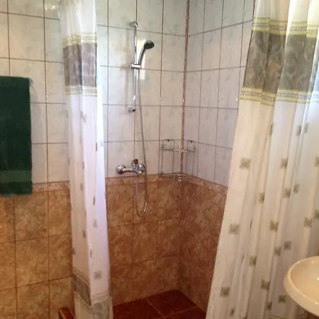 Taraleja Guest house